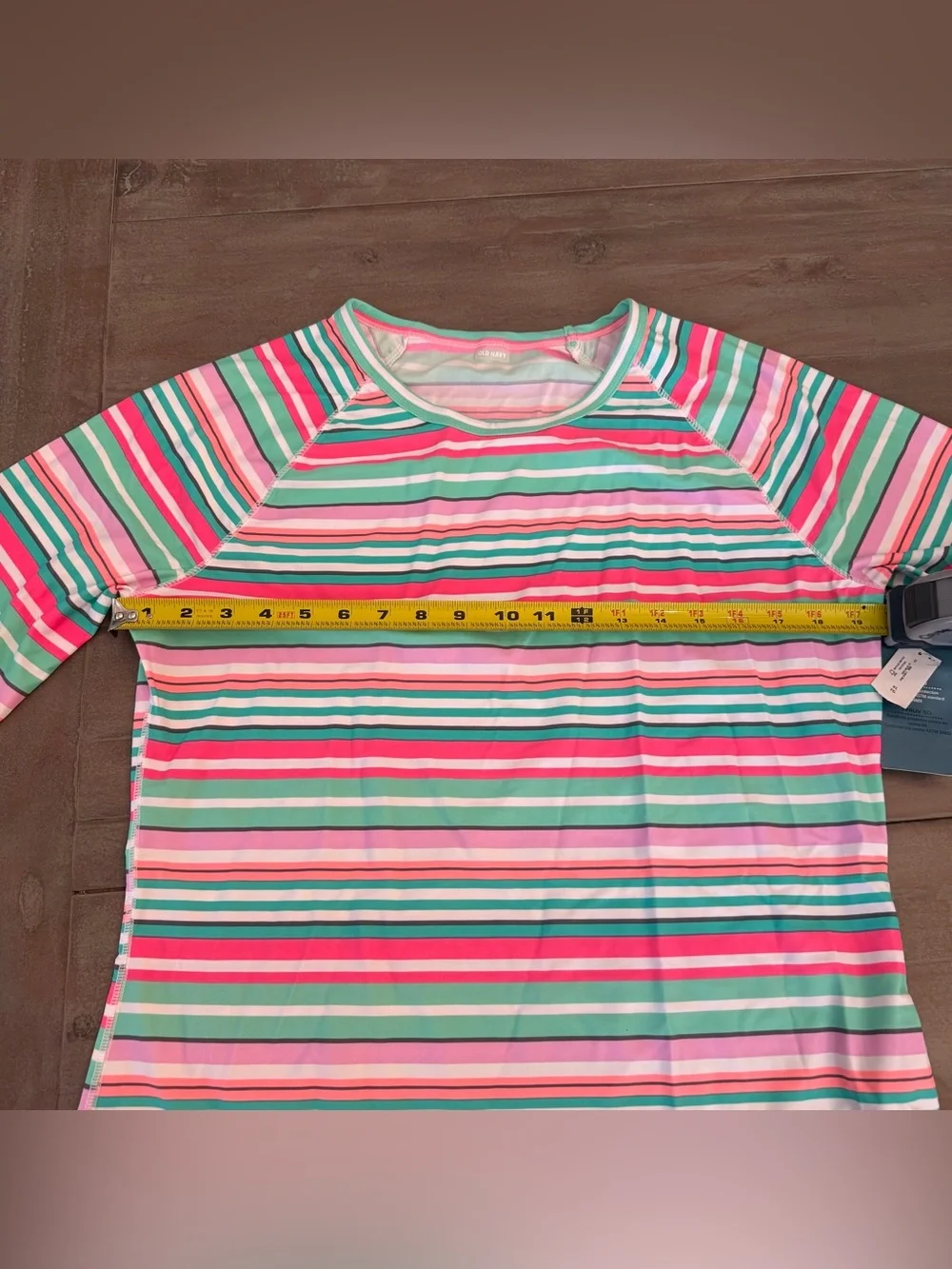Old Navy Women’s Rash Guard Short Sleeve Striped Multicolor Sz XL New UPF 50